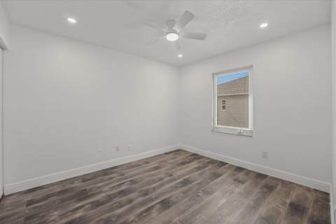 1051 SW Dubois, Port St. Lucie FL - photo 20 of 29