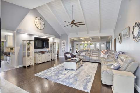 8059 Buttonwood Circle, Tamarac FL - photo 10 of 30