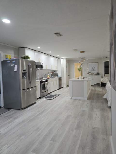 3271 Fairway Drive, Pompano Beach FL - photo 16 of 65