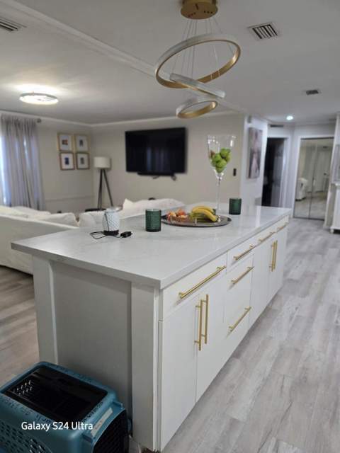 3271 Fairway Drive, Pompano Beach FL - photo 17 of 65