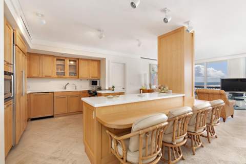 2660 S Ocean Boulevard #705N, Palm Beach FL - photo 6 of 28