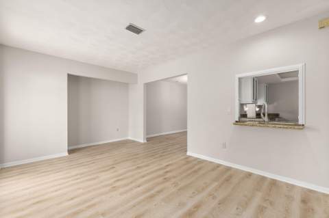 5310 Myrtle Drive, Fort Pierce FL - photo 12 of 28