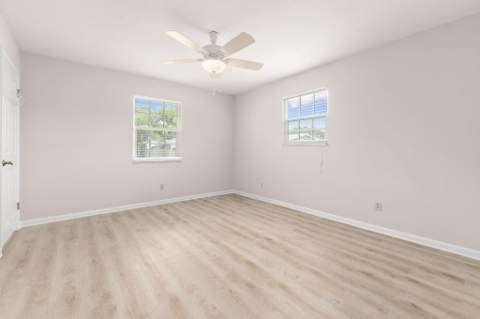 5310 Myrtle Drive, Fort Pierce FL - photo 21 of 28