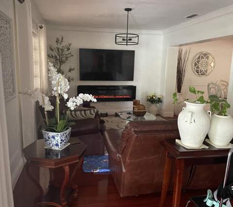 8670 NW 19th Street, Pembroke Pines FL - photo 8 of 9