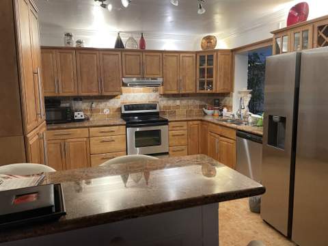 8670 NW 19th Street, Pembroke Pines FL - photo 6 of 9