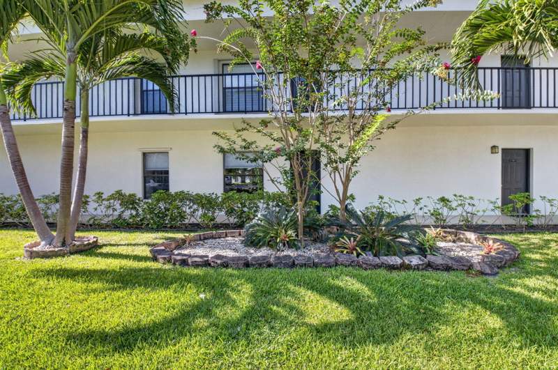 2 bedroom Condominium at 3 Vía De Casas Sur #103, South Lake Condo, Boynton Beach — photo 3