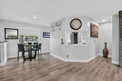 3 Vía De Casas Sur #103, Boynton Beach FL - photo 10 of 43