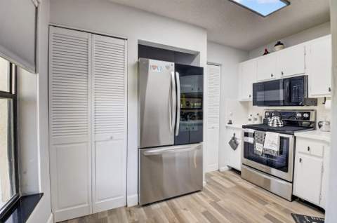 3 Vía De Casas Sur #103, Boynton Beach FL - photo 12 of 43