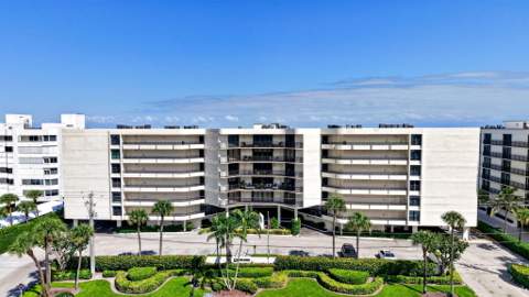 3610 S Ocean Boulevard #409, South Palm Beach FL - photo 9 of 41