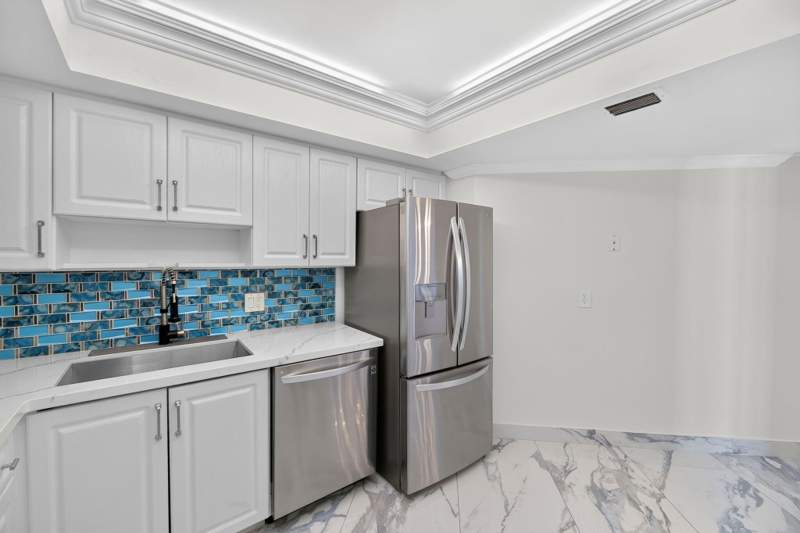 1 bedroom Condominium at 3610 S Ocean Boulevard #409, Dune Deck Of The Palm Beaches Condo, South Palm Beach — photo 5