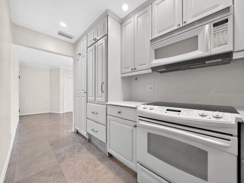1750 S Ocean Lane #104, Fort Lauderdale FL - photo 14 of 24