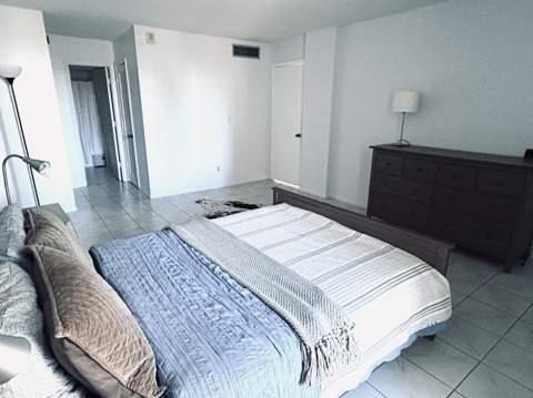 1849 S Ocean Drive #1105, Hallandale Beach FL - photo 13 of 20