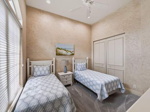 106 Pembroke Drive, Palm Beach Gardens FL - photo 22 of 54