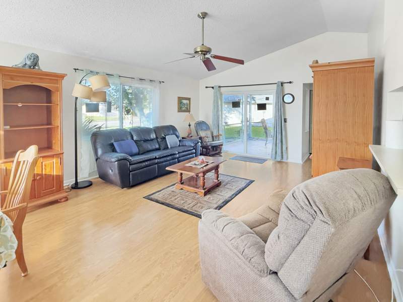 2 bedroom Single Family Residence at 180 Raintree Trail, Indian Creek Ph 10, Jupiter — photo 2