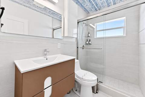 2630 NE 22nd Street, Pompano Beach FL - photo 15 of 36