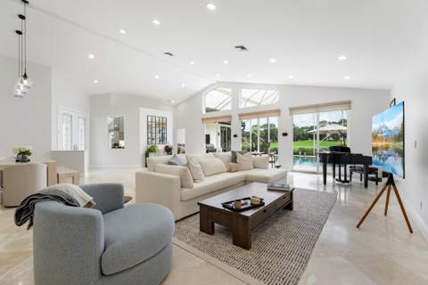 8268 Bob O Link, West Palm Beach FL - photo 9 of 33