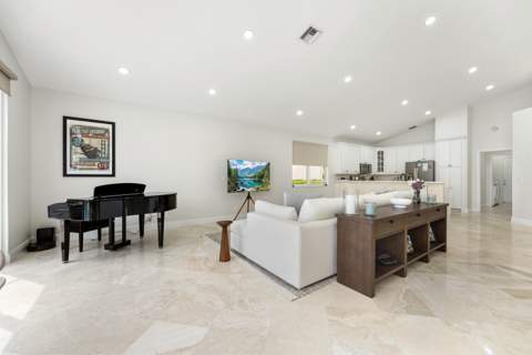 8268 Bob O Link, West Palm Beach FL - photo 8 of 33