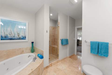 3940 N Flagler Drive #203, West Palm Beach FL - photo 21 of 38