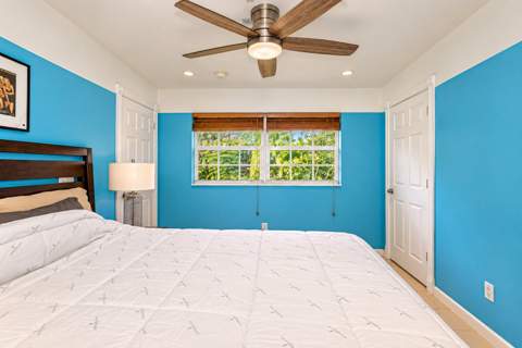 639 Madeline Court, West Palm Beach FL - photo 18 of 55