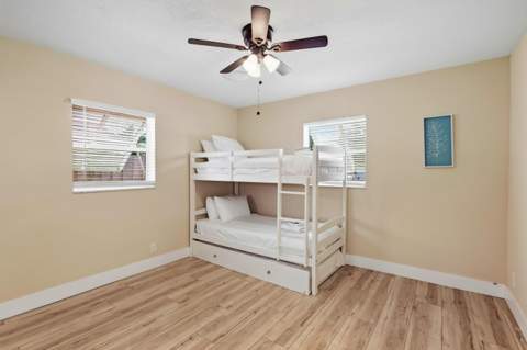 6880 Kingston Drive, Lake Worth FL - photo 21 of 41