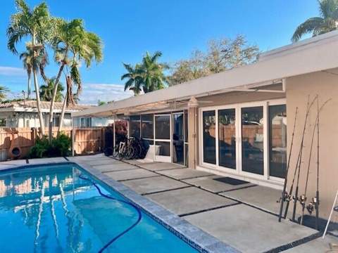 1155 Buchanan Street, Hollywood FL - photo 22 of 25