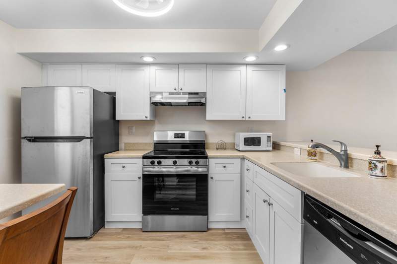 2 bedroom Condominium at 1950 SW Palm City Road #14203, Circle Bay Yacht Club Condo, Stuart — photo 3