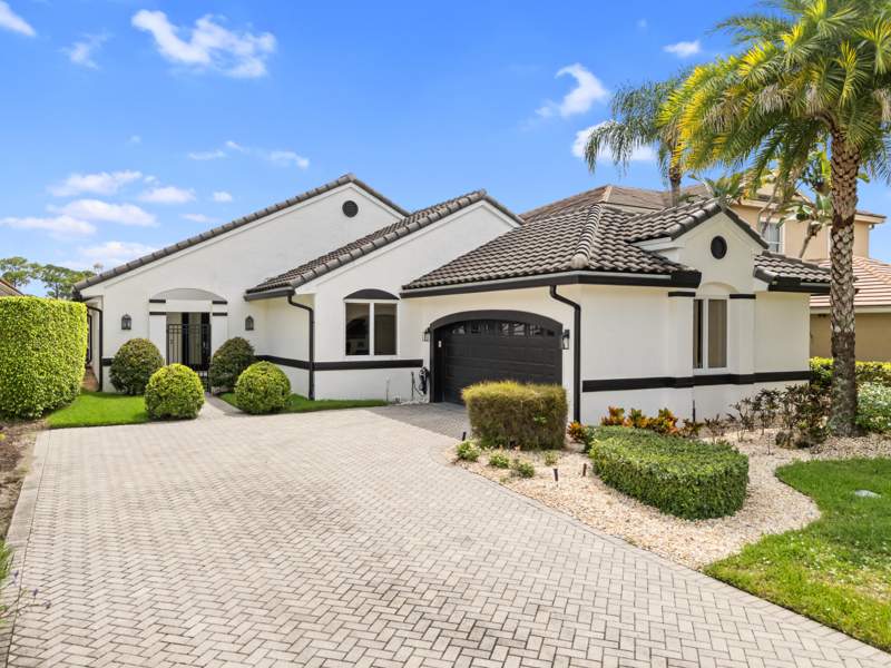 3 bedroom Single Family Residence at 8268 Bob O Link, Villas Of Ironhorse, West Palm Beach — photo 2