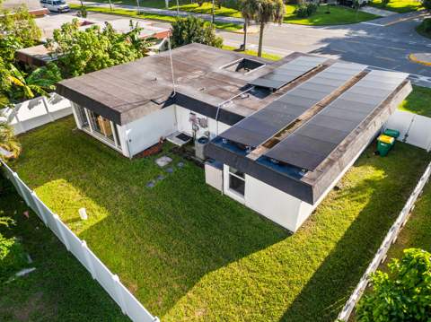 6408 Brookwood Boulevard, Tamarac FL - photo 12 of 75