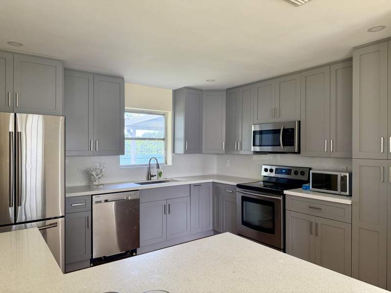 3 bedroom Single Family Residence at 531 SW 11th Avenue, Lakeside Estates, Hallandale Beach — photo 3