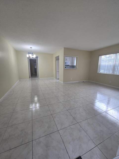 17 Cambridge A, West Palm Beach FL - photo 11 of 15