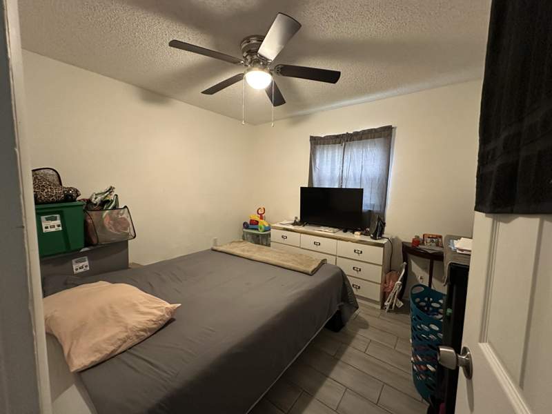 2 bedroom Single Family Residence at 2605 Avenue, Carver Heights, Fort Pierce — photo 4