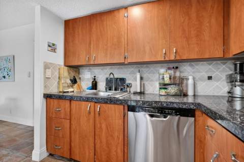 946 NE 24th Avenue #186, Hallandale Beach FL - photo 24 of 68