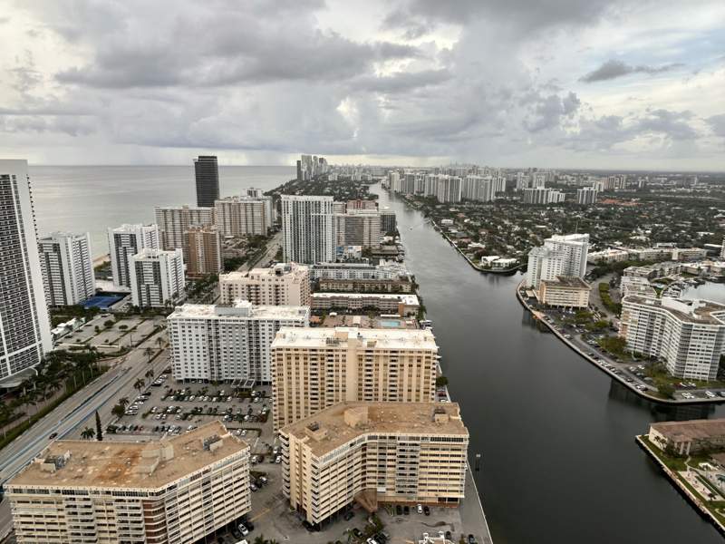2 bedroom Condominium at 4010 S Ocean Drive #R1007, Hyde Beach house, Hollywood — photo 4
