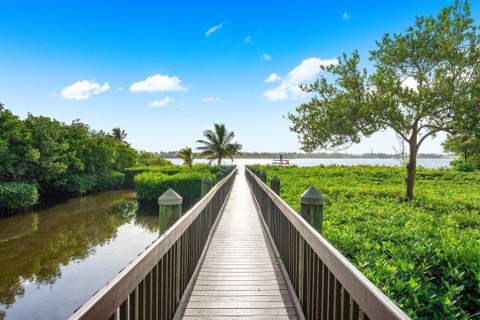 910 Via Villagio, Hypoluxo FL - photo 14 of 56