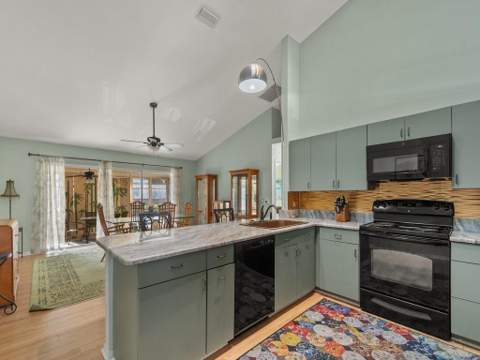 415 NW Marsala Terrace, Port St. Lucie FL - photo 10 of 50