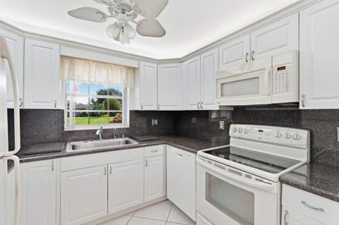 5198 Lakefront Boulevard #A, Delray Beach FL - photo 13 of 45