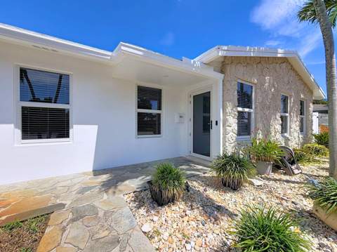 2621 NE 51st Court, Lighthouse Point FL - photo 21 of 30