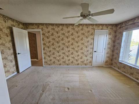 909 SW Lake Charles Circle, Port St. Lucie FL - photo 19 of 33