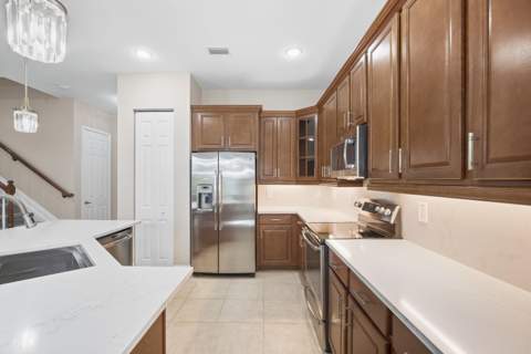 1020 Piccadilly Street, Palm Beach Gardens FL - photo 12 of 31