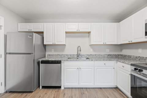 207 Bayberry Drive, Lake Park FL - photo 12 of 38
