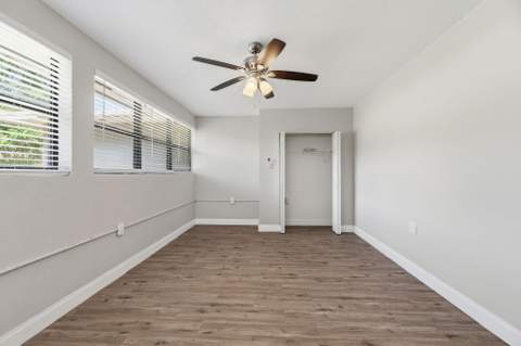 207 Bayberry Drive, Lake Park FL - photo 15 of 38