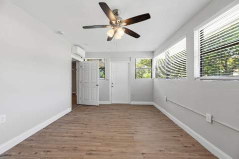 207 Bayberry Drive, Lake Park FL - photo 16 of 38