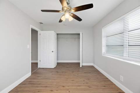 207 Bayberry Drive, Lake Park FL - photo 23 of 38