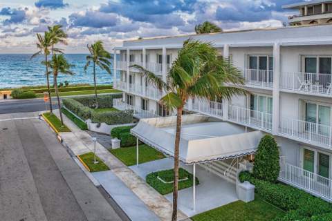 350 S Ocean Boulevard #204, Palm Beach FL - photo 6 of 8