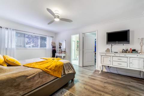 1040 Crystal Lake Drive #Unit 3, Pompano Beach FL - photo 15 of 36