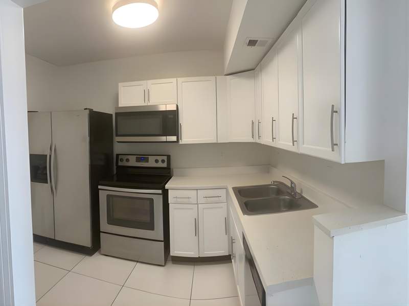 2 bedroom Condominium at 3600 NW 21st Street #406, Sunset Hills I Condominium, Lauderdale Lakes — photo 5