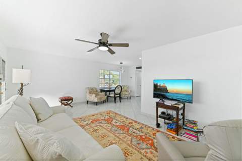 528 Burgundy K Avenue, Delray Beach FL - photo 9 of 32