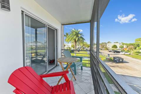 528 Burgundy K Avenue, Delray Beach FL - photo 19 of 32