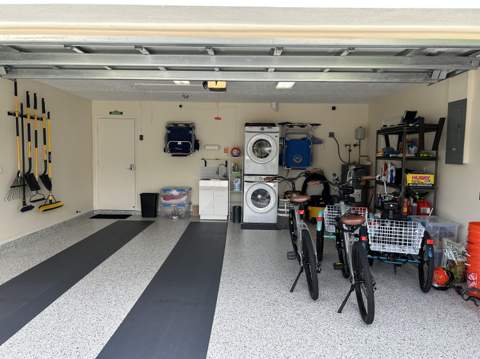 934 SE Atlantus Avenue, Port St. Lucie FL - photo 18 of 54