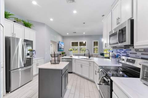 2126 SW Alminar Street, Port St. Lucie FL - photo 14 of 47